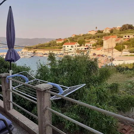 And Silvana Apartment Lumbarda